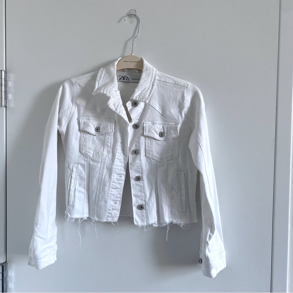 Zara raw hem white jean jacket - size XS